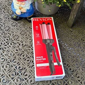 Revlon Wave Master Hair Styler - Black and Red